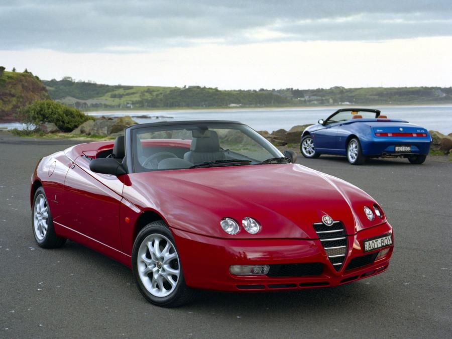  Alfa Romeo Spider (916S) 2003 года  (AU) (фото 12 из 28)